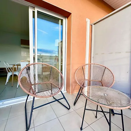 Lejlighed Appart T1 Terrasse Et Parking