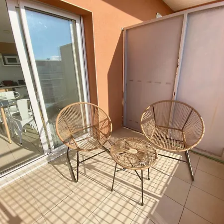 Appart T1 Terrasse Et Parking *